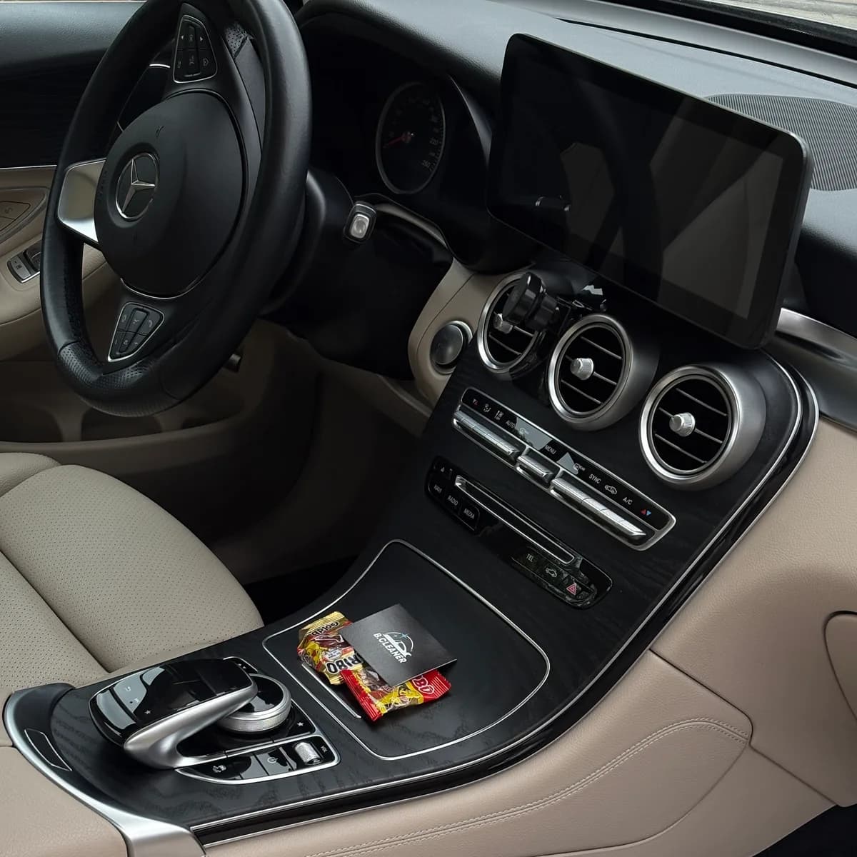 Nettoyage intérieur Mercedes à domicile — Bcleaner Nantes